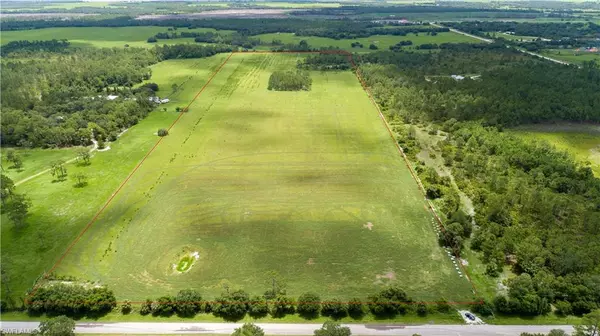 Labelle, FL 33935,1432 Silver Lake RD