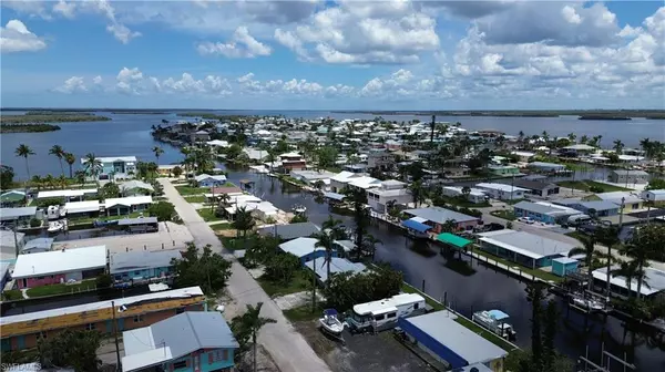 Matlacha, FL 33993,2595 Pine ST