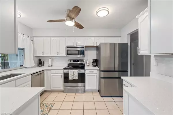 Fort Myers, FL 33967,17236 Lee RD