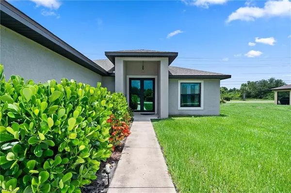 Lehigh Acres, FL 33974,610 Morningmist LN