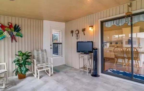 North Fort Myers, FL 33903,624 Sunset LN