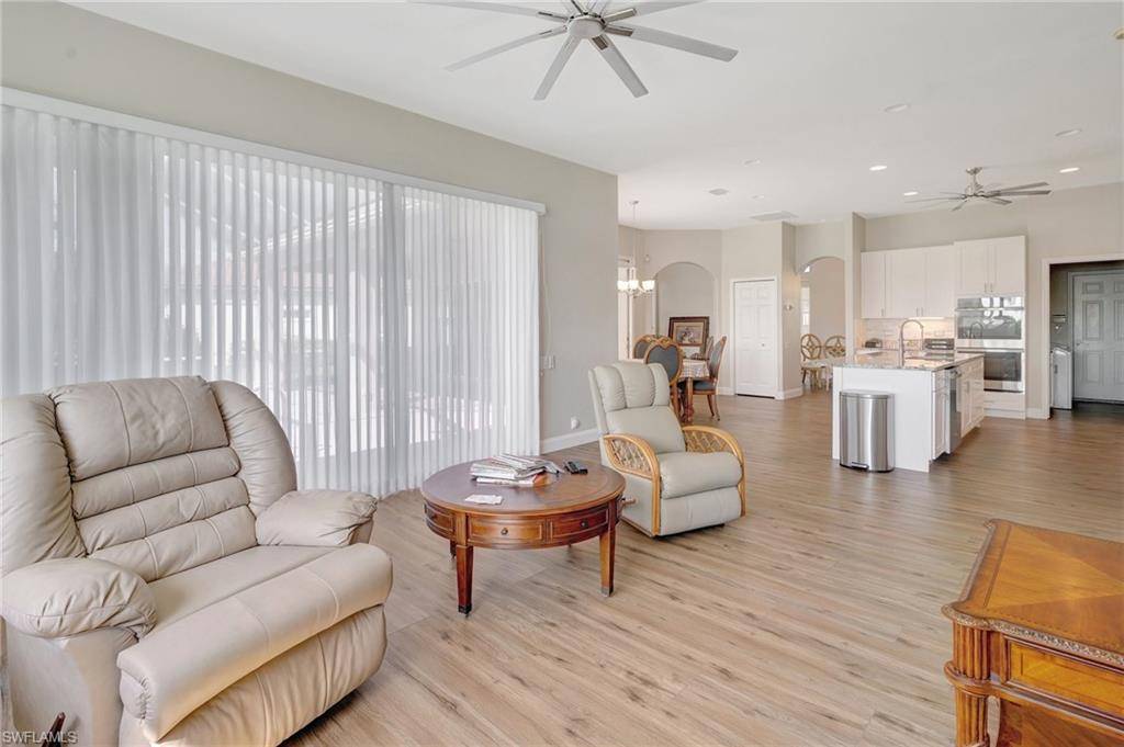 Fort Myers, FL 33908,16112 Edgemont DR