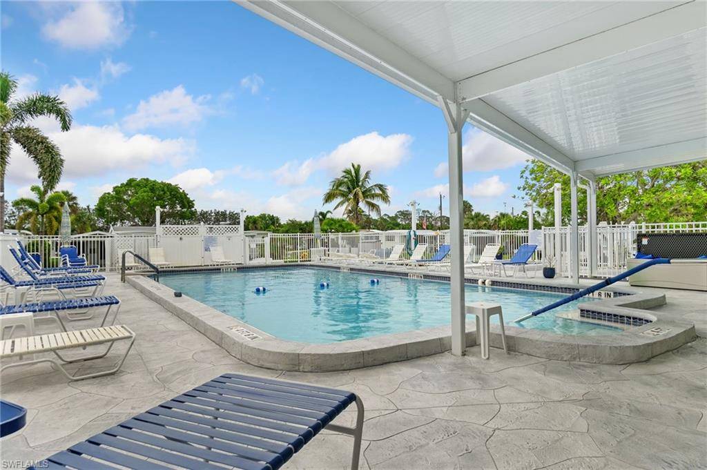 Naples, FL 34114,113 Willow LN #21