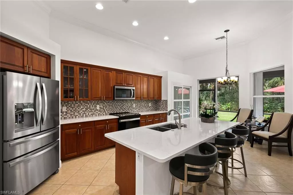 Naples, FL 34110,15533 Vallecas LN