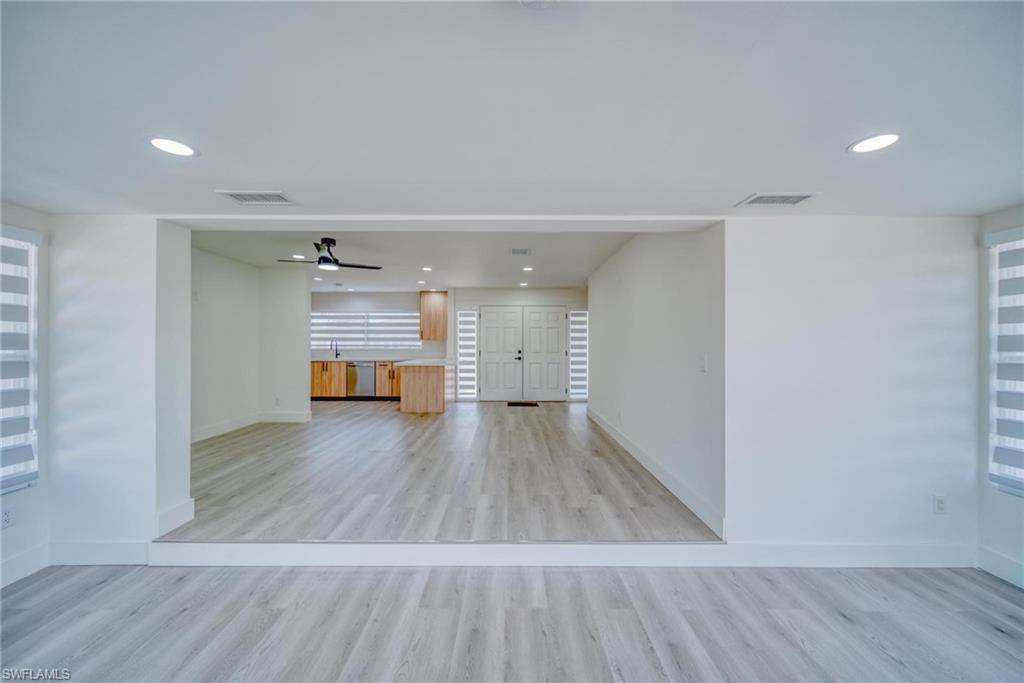 Cape Coral, FL 33904,5150 York CT