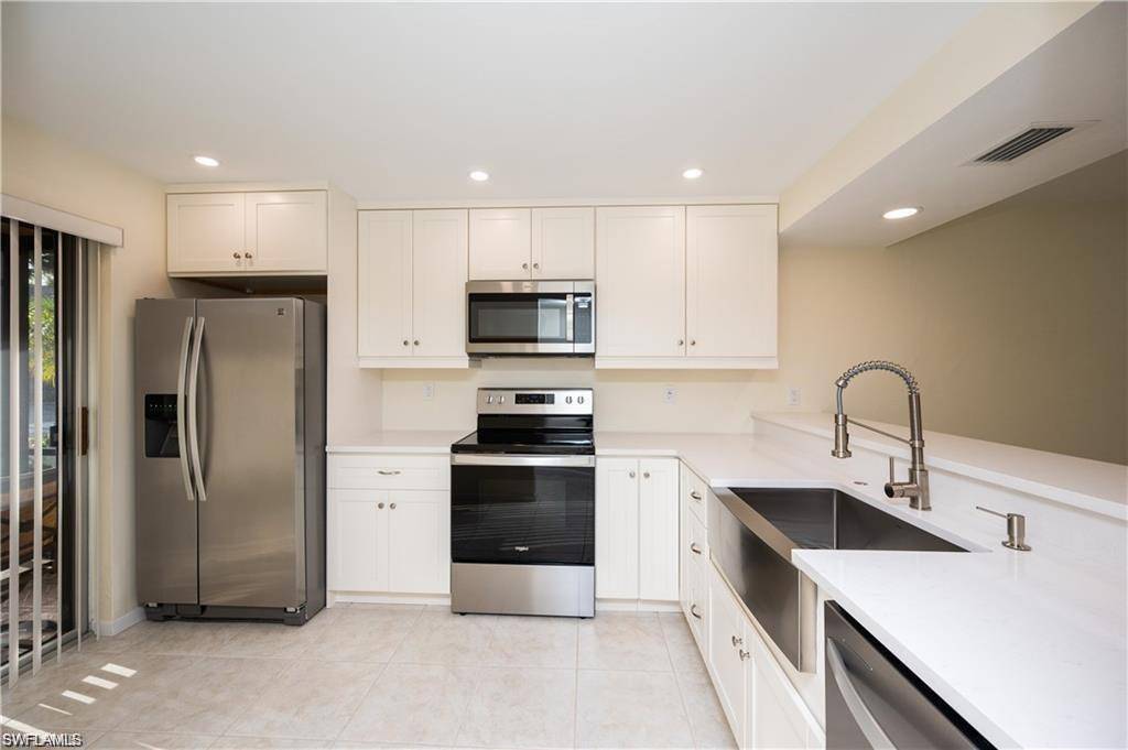 Naples, FL 34112,4130 Looking Glass LN #3807