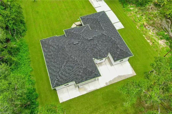 Lehigh Acres, FL 33972,407 Washington AVE