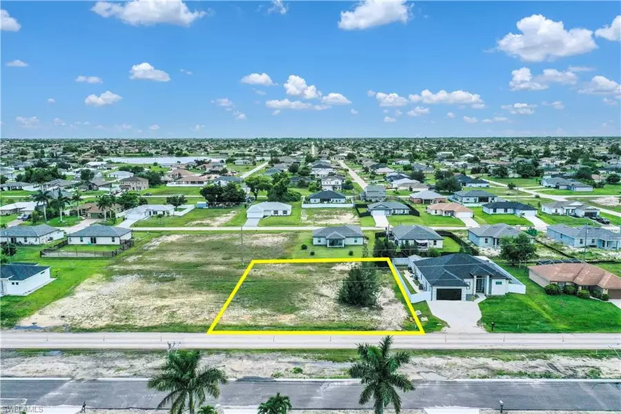 1210 Santa Barbara BLVD N, Cape Coral, FL 33993