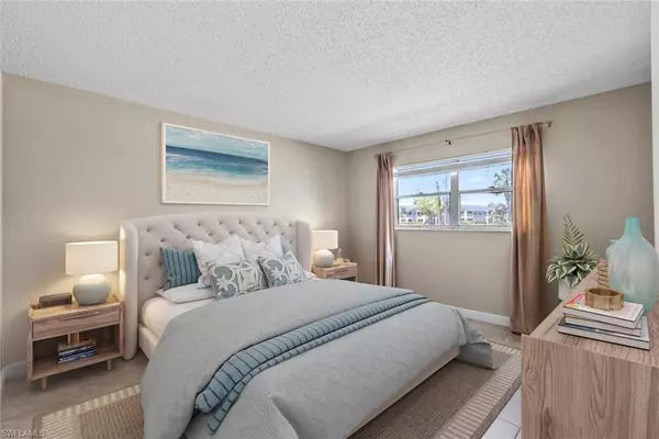 Naples, FL 34105,170 Turtle Lake CT #109