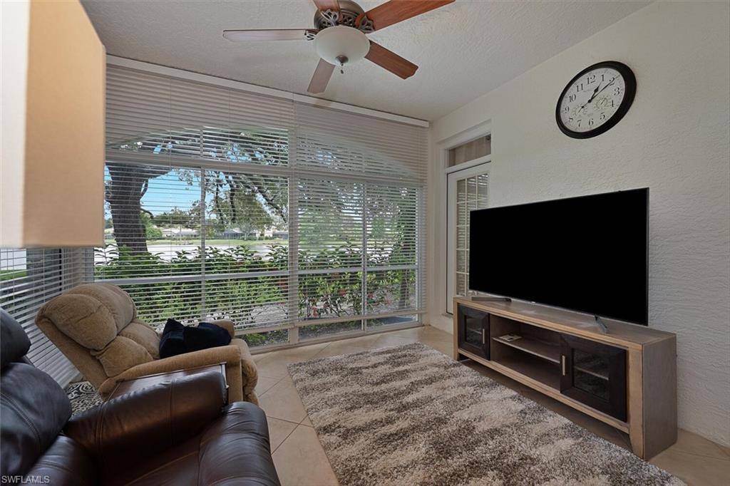 Naples, FL 34119,65 Silver Oaks CIR #102
