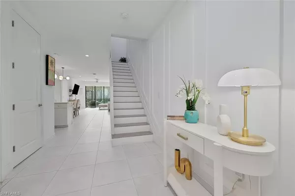 Naples, FL 34119,7504 Carnegie WAY