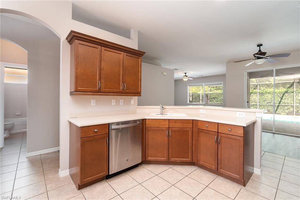 Estero, FL 33928,20376 Ardore LN