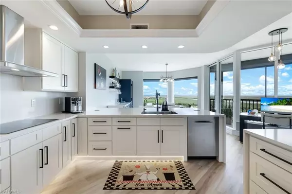 Naples, FL 34114,1060 Borghese LN #902