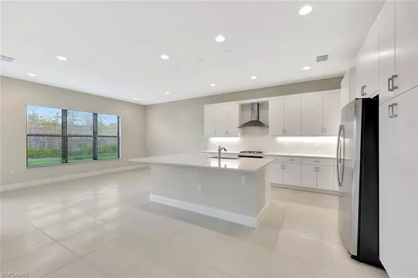 Estero, FL 33928,21023 Teak Tree TER