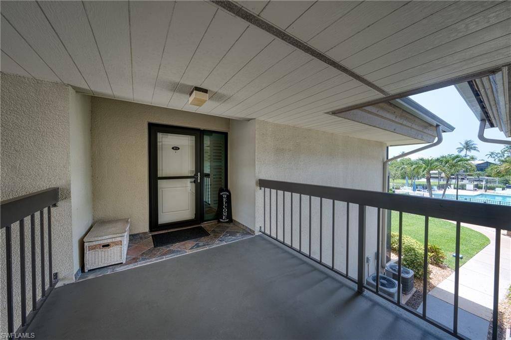 Marco Island, FL 34145,519 Seaview CT #N4