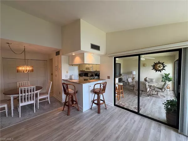 Fort Myers, FL 33907,5665 Trailwinds DR #623