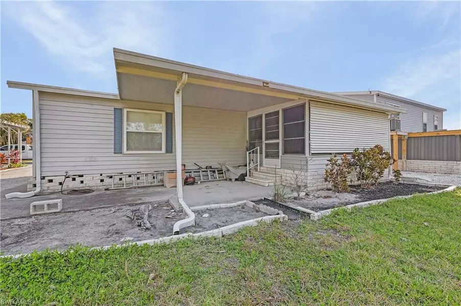 7124 Cobiac DR, St. James City, FL 33956