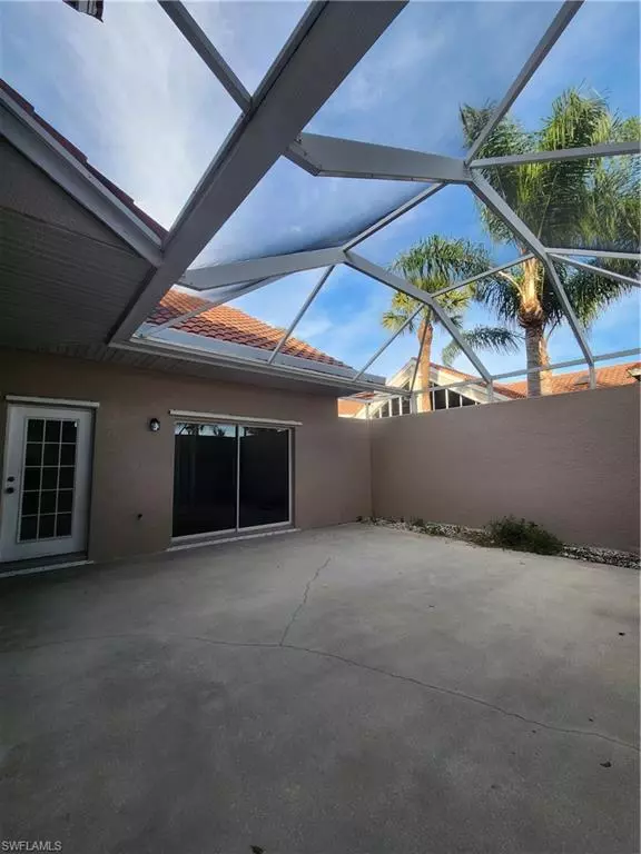 Naples, FL 34109,4293 Court LN