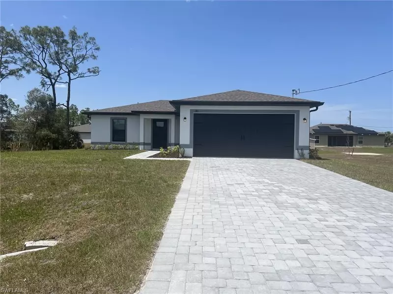 442 Burrstone DR, Lehigh Acres, FL 33974