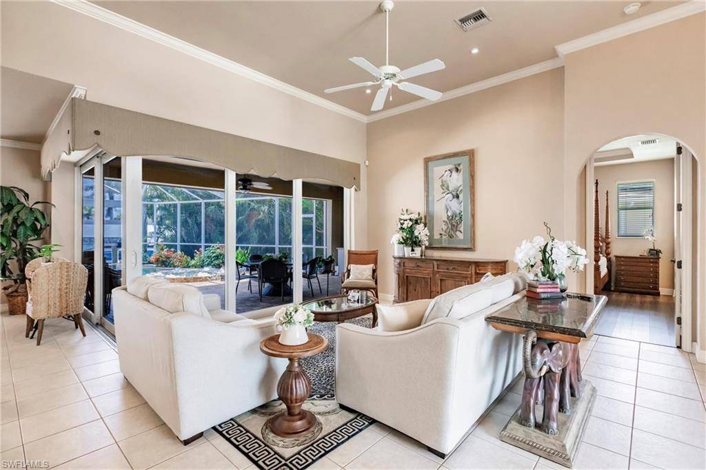 Cape Coral, FL 33914,2521 Cape Coral PKWY W