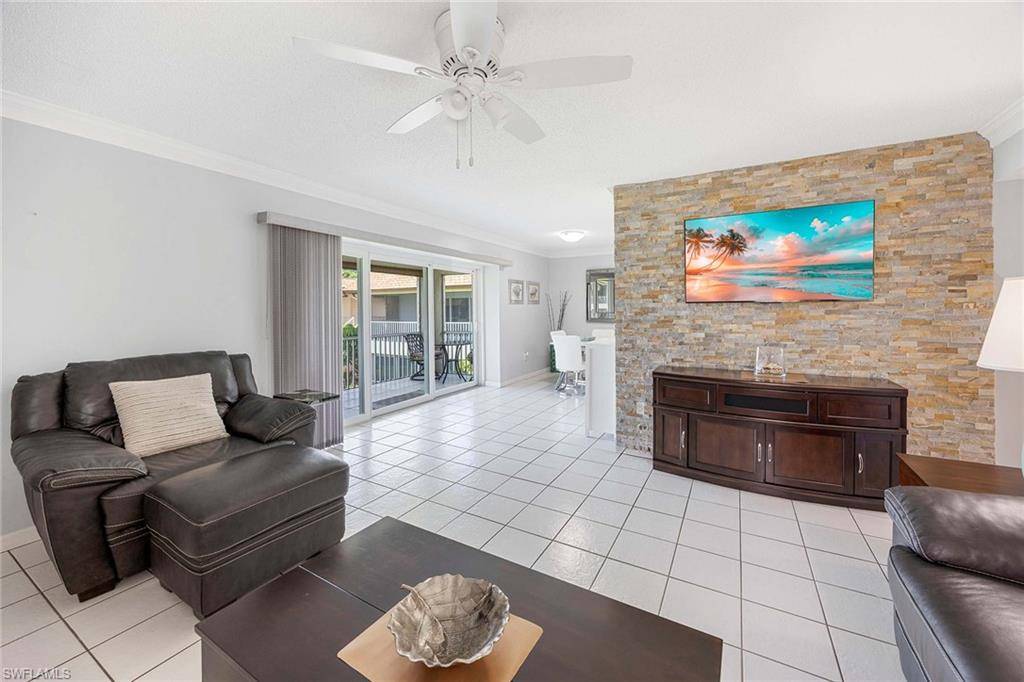 Naples, FL 34102,1155 Sandpiper ST #G6