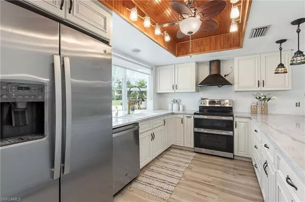 North Fort Myers, FL 33917,6340 P G A DR
