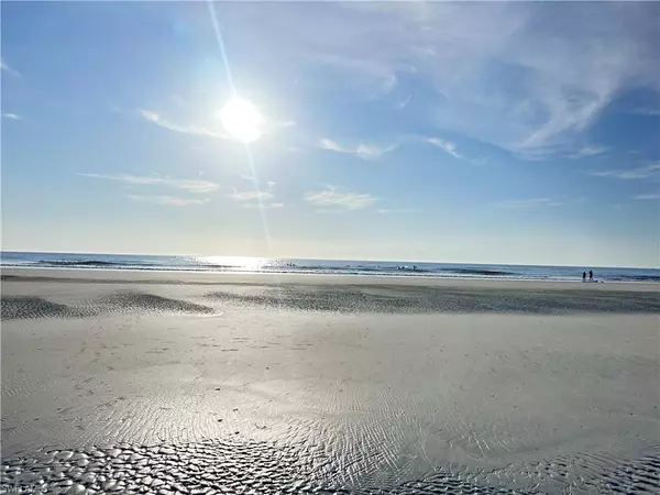 Jacksonville Beach, FL 32250,1107 1ST ST S #H