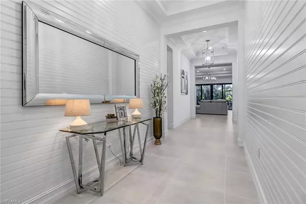 Naples, FL 34120,9264 Glenforest DR