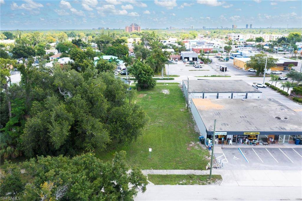 Fort Myers, FL 33901,1925 Suwanee AVE