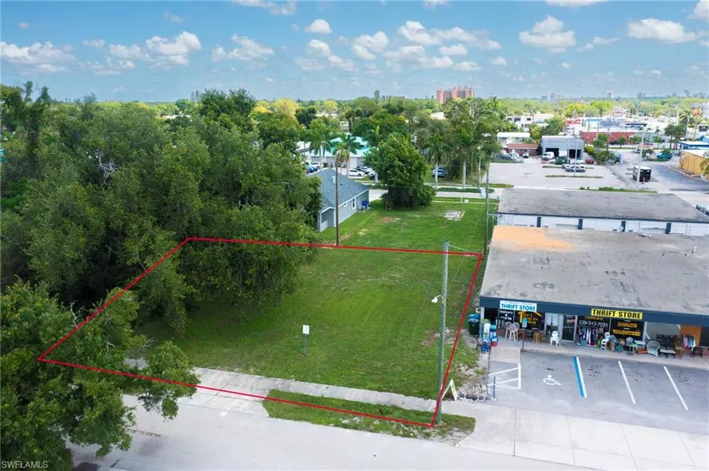 Fort Myers, FL 33901,1925 Suwanee AVE