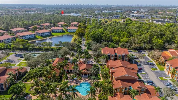 1105 Reserve CT #305, Naples, FL 34105