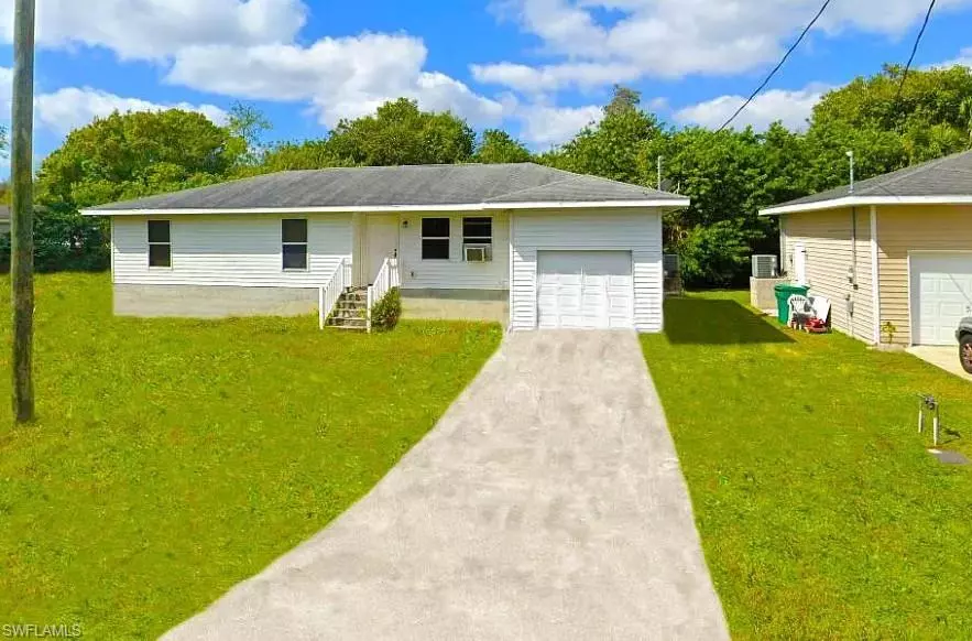 2715 Lee ST, Punta Gorda, FL 33950