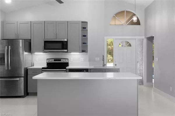 Naples, FL 34120,530 22nd AVE NW