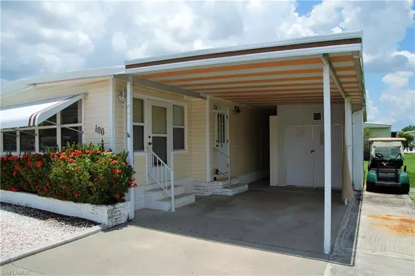 North Fort Myers, FL 33903,100 Snead DR