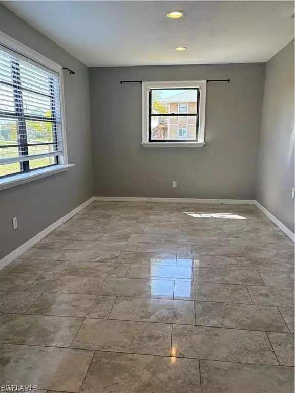 Cape Coral, FL 33991,1303 SW 16th TER #101