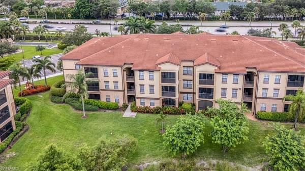 Naples, FL 34105,13010 Positano CIR #206