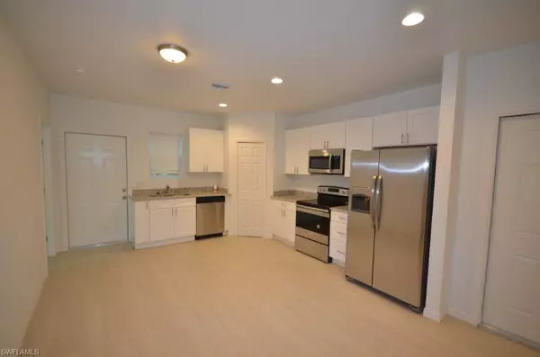 Fort Myers, FL 33916,3312 Armstrong CT N