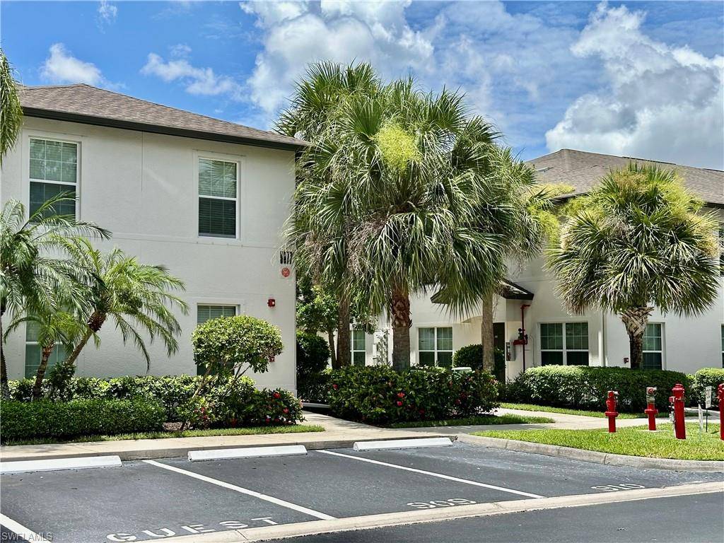 Naples, FL 34120,9077 Gervais CIR #910
