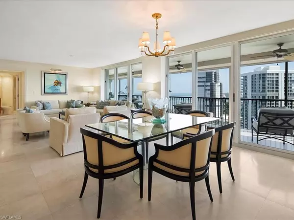 Naples, FL 34103,4651 Gulf Shore BLVD N #1605