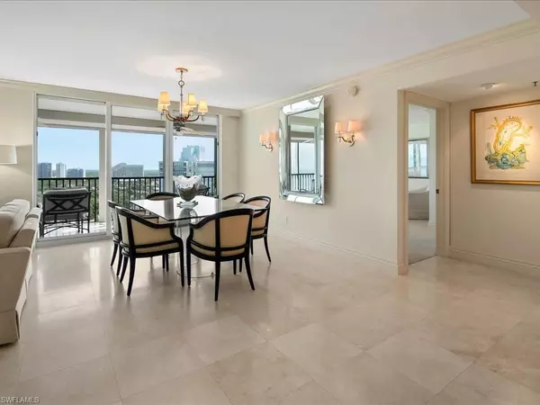 Naples, FL 34103,4651 Gulf Shore BLVD N #1605