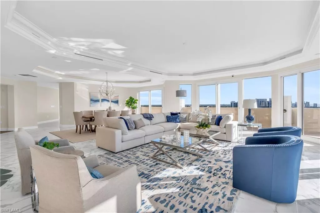 Naples, FL 34108,7117 Pelican Bay BLVD #PH-16