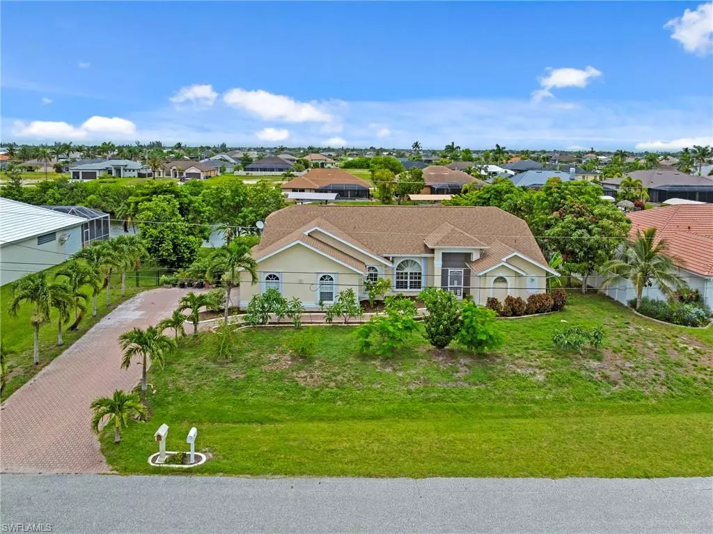 Cape Coral, FL 33993,417 NW 36th PL