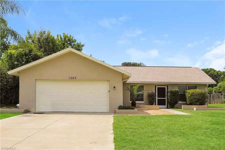 1303 Pine Needle RD, Venice, FL 34285