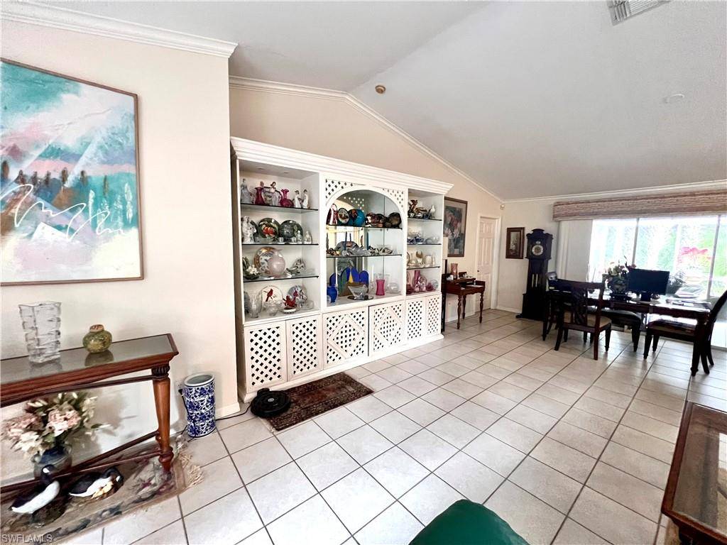 Naples, FL 34120,720 1st ST NW