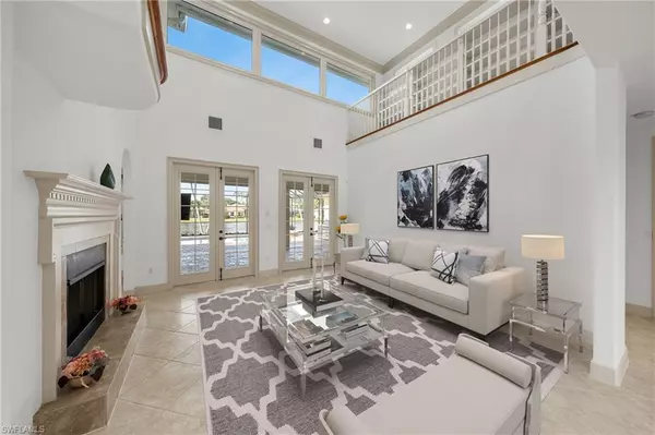 Naples, FL 34109,4009 Treadwater CT