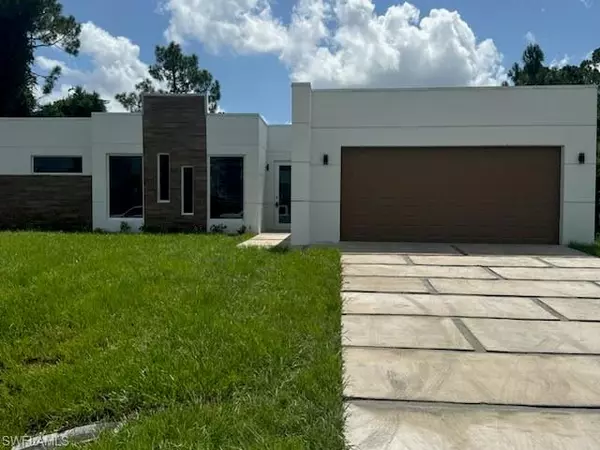 Lehigh Acres, FL 33976,55 Colin AVE S