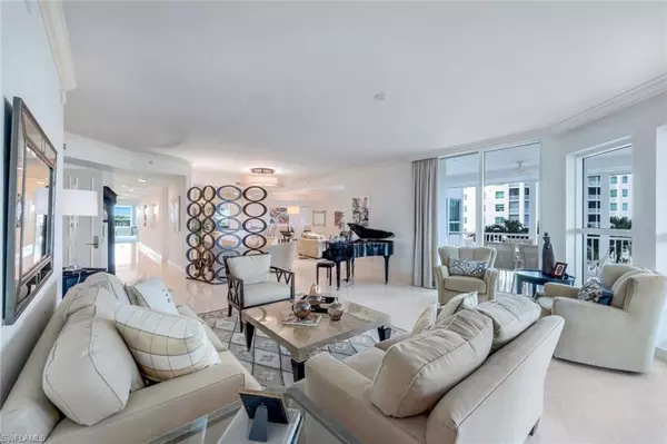 Naples, FL 34110,285 Grande WAY #503