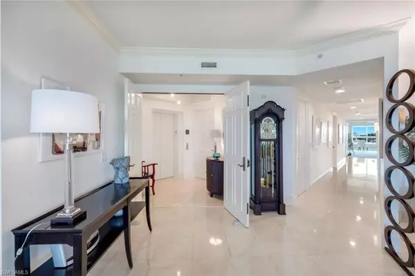 Naples, FL 34110,285 Grande WAY #503