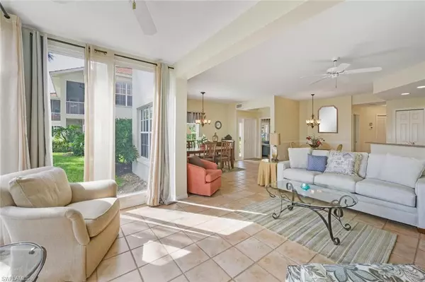 Naples, FL 34108,1051 Egrets Walk CIR #7-102