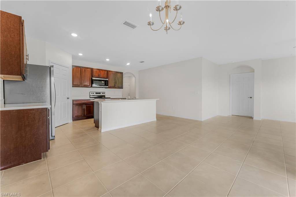 Cape Coral, FL 33993,429 NW 3rd LN